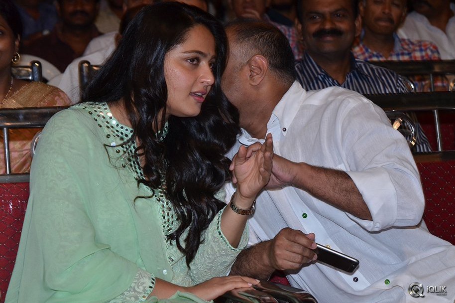 Show-Time-Movie-Audio-Launch